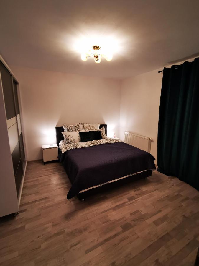 Teo Apartment Brassó Kültér fotó