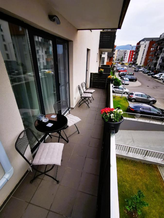 Teo Apartment Brassó Kültér fotó